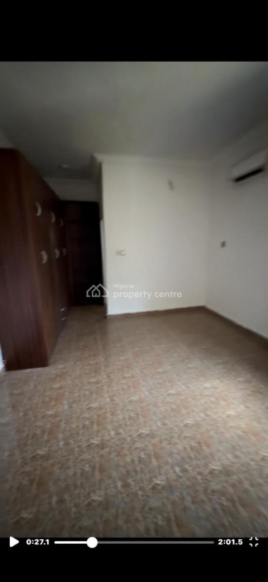 2 Bedrooms Flat with Bq, Peter Idimogo Close, Katampe, Abuja, Flat / Apartment for Rent