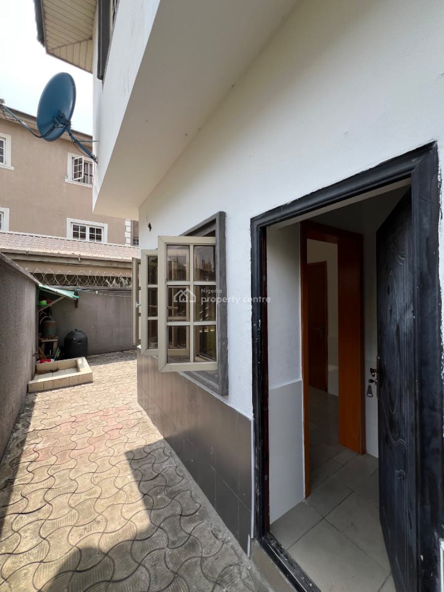 Self-contain Bq in The Heart of Lekki Phase 1, Lekki Phase 1, Lekki, Lagos, Self Contain (single Rooms) for Rent