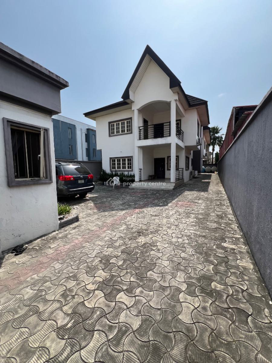 Self-contain Bq in The Heart of Lekki Phase 1, Lekki Phase 1, Lekki, Lagos, Self Contain (single Rooms) for Rent