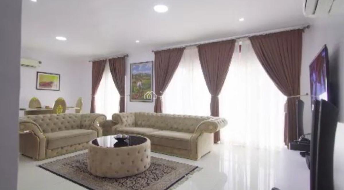 Fully Furnished and Serviced 3 Bedroom Penthouse, Cromwell Estate, Lekki, Lagos, Flat / Apartment Short Let