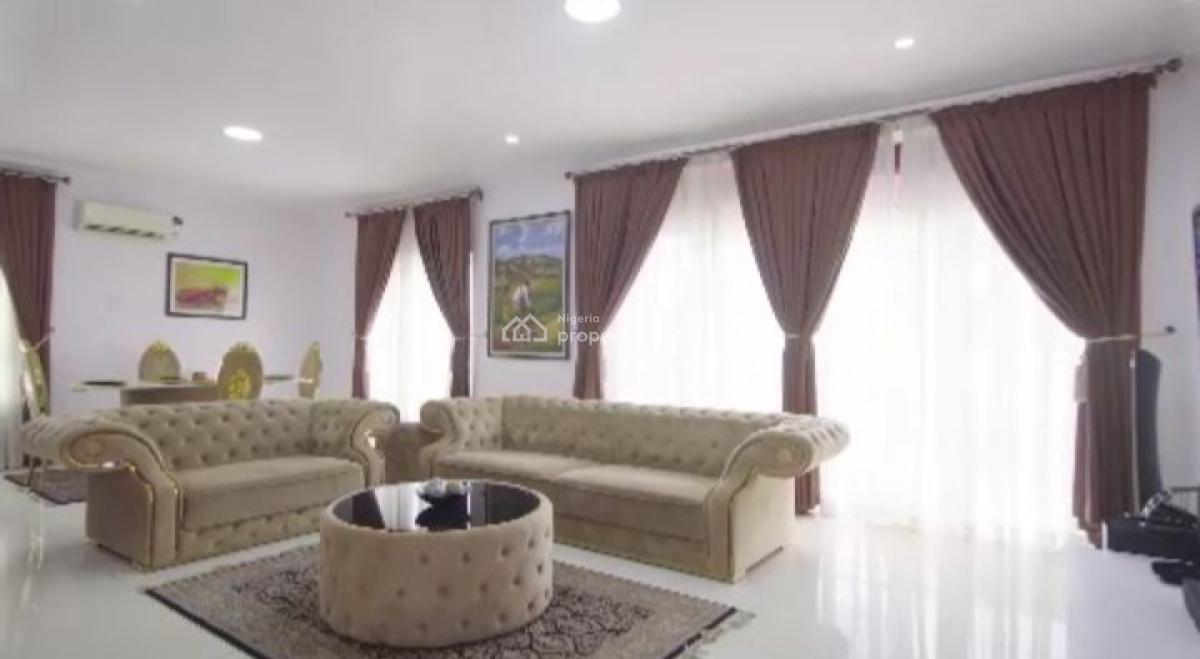 Fully Furnished and Serviced 3 Bedroom Penthouse, Cromwell Estate, Lekki, Lagos, Flat / Apartment Short Let