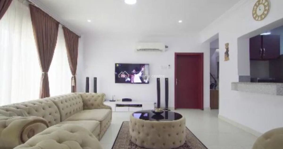 Fully Furnished and Serviced 3 Bedroom Penthouse, Cromwell Estate, Lekki, Lagos, Flat / Apartment Short Let