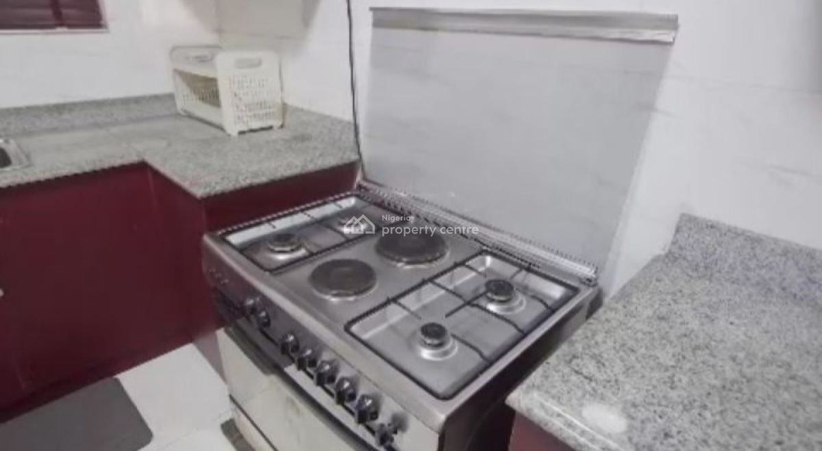 Fully Furnished and Serviced 3 Bedroom Penthouse, Cromwell Estate, Lekki, Lagos, Flat / Apartment Short Let