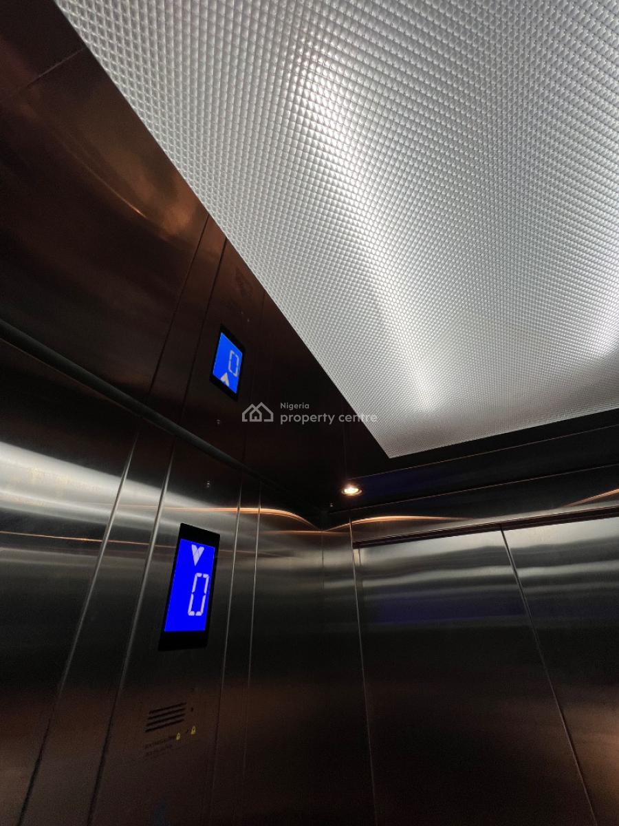 Rooftop/terrace for Restaurant, Bar, Church, Events, Lounge, Etc., Lekki Phase 1, Lekki, Lagos, Restaurant / Bar for Rent