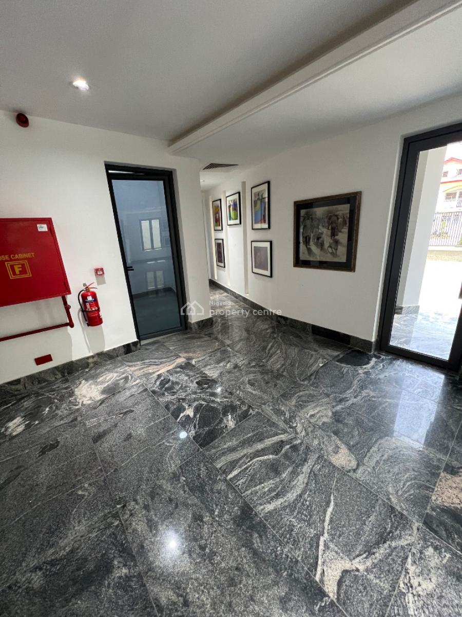 Rooftop/terrace for Restaurant, Bar, Church, Events, Lounge, Etc., Lekki Phase 1, Lekki, Lagos, Restaurant / Bar for Rent