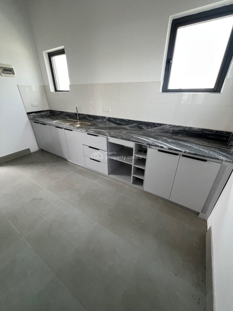 Rooftop/terrace for Restaurant, Bar, Church, Events, Lounge, Etc., Lekki Phase 1, Lekki, Lagos, Restaurant / Bar for Rent