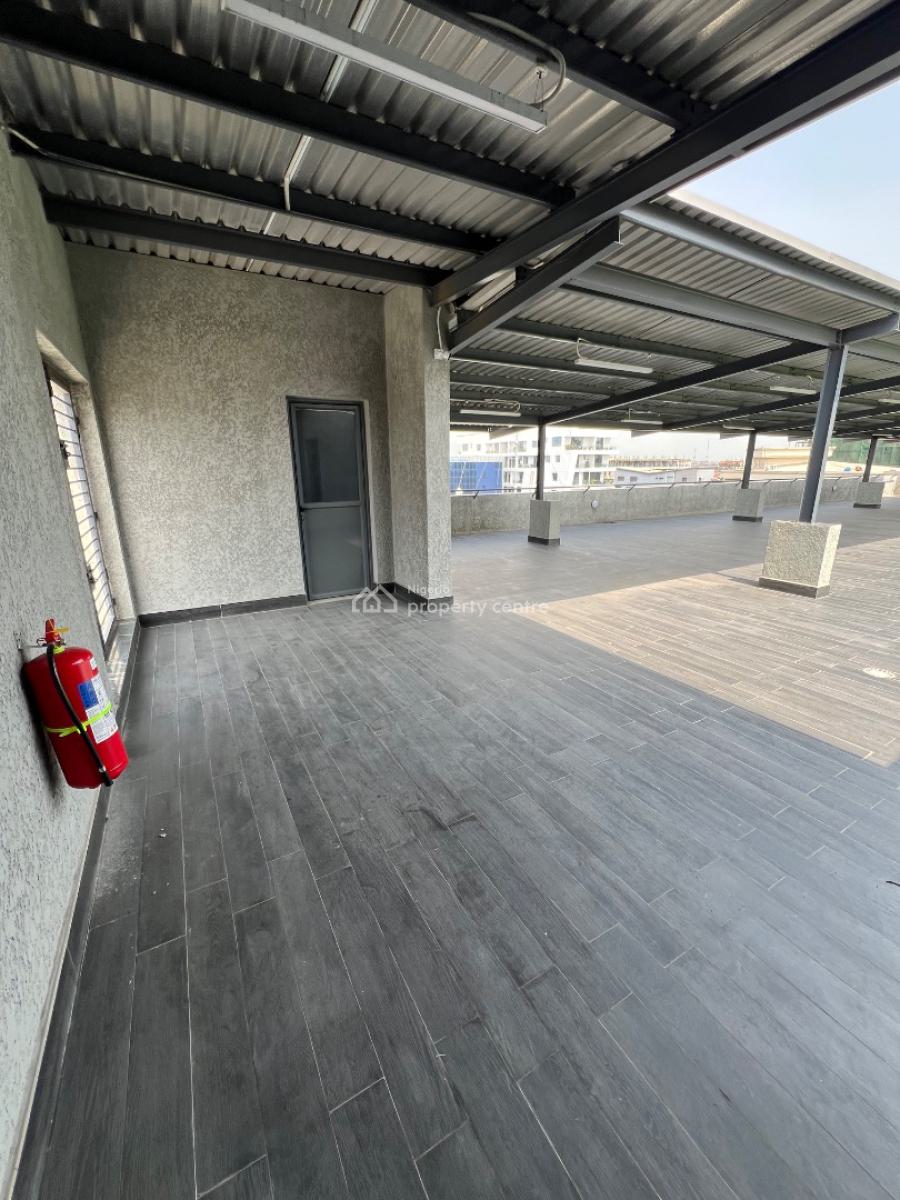 Rooftop/terrace for Restaurant, Bar, Church, Events, Lounge, Etc., Lekki Phase 1, Lekki, Lagos, Restaurant / Bar for Rent