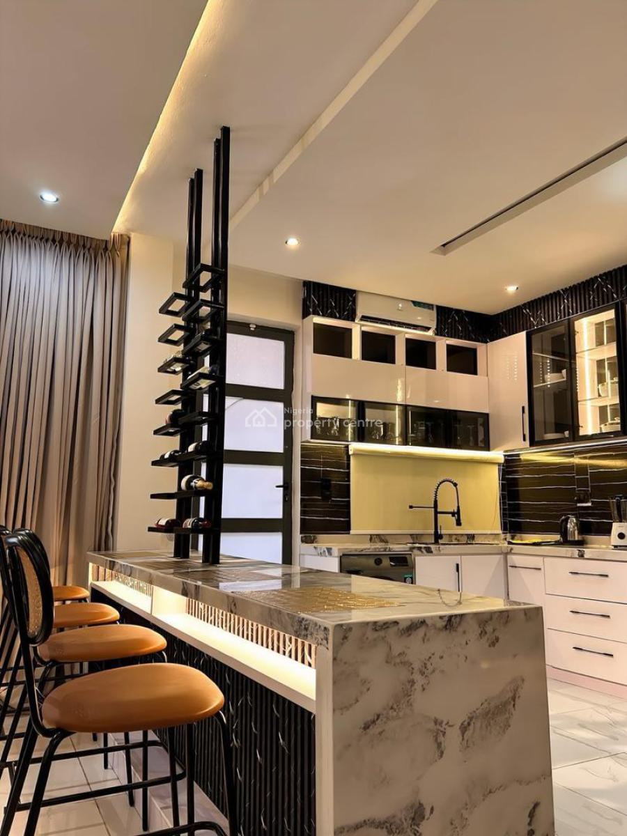 Luxurious Two Bedrooms Apartment with Alexa, Freedom Way, Lekki, Lagos, Mini Flat (room and Parlour) Short Let