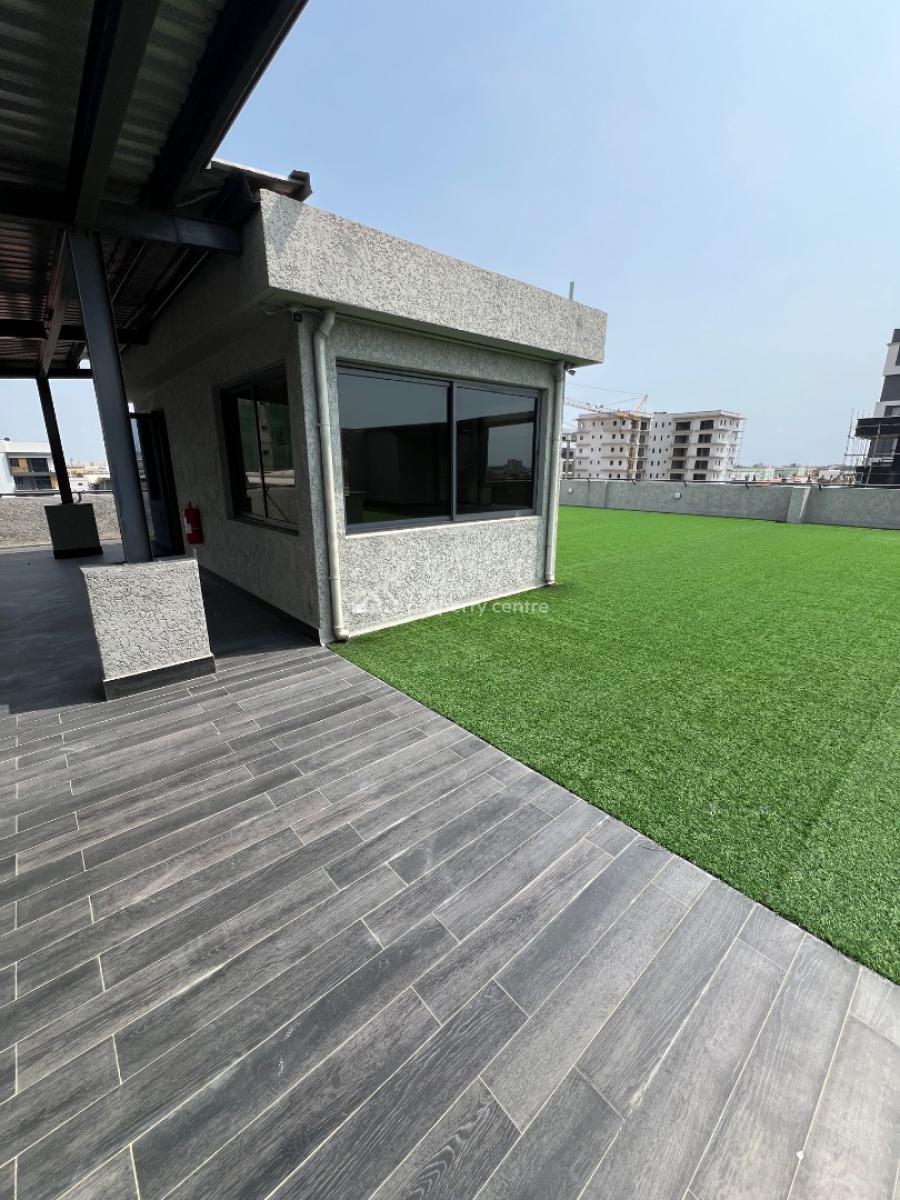 Rooftop Open Plan Office,  Also Suitable for Restaurant, Bar, Events, Lekki Phase 1, Lekki, Lagos, Office Space for Rent