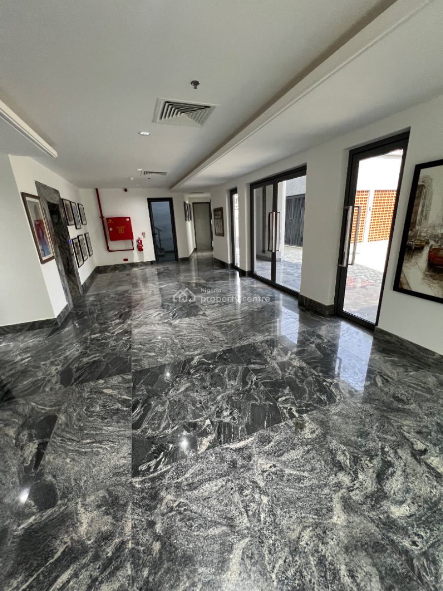 Rooftop Open Plan Office,  Also Suitable for Restaurant, Bar, Events, Lekki Phase 1, Lekki, Lagos, Office Space for Rent