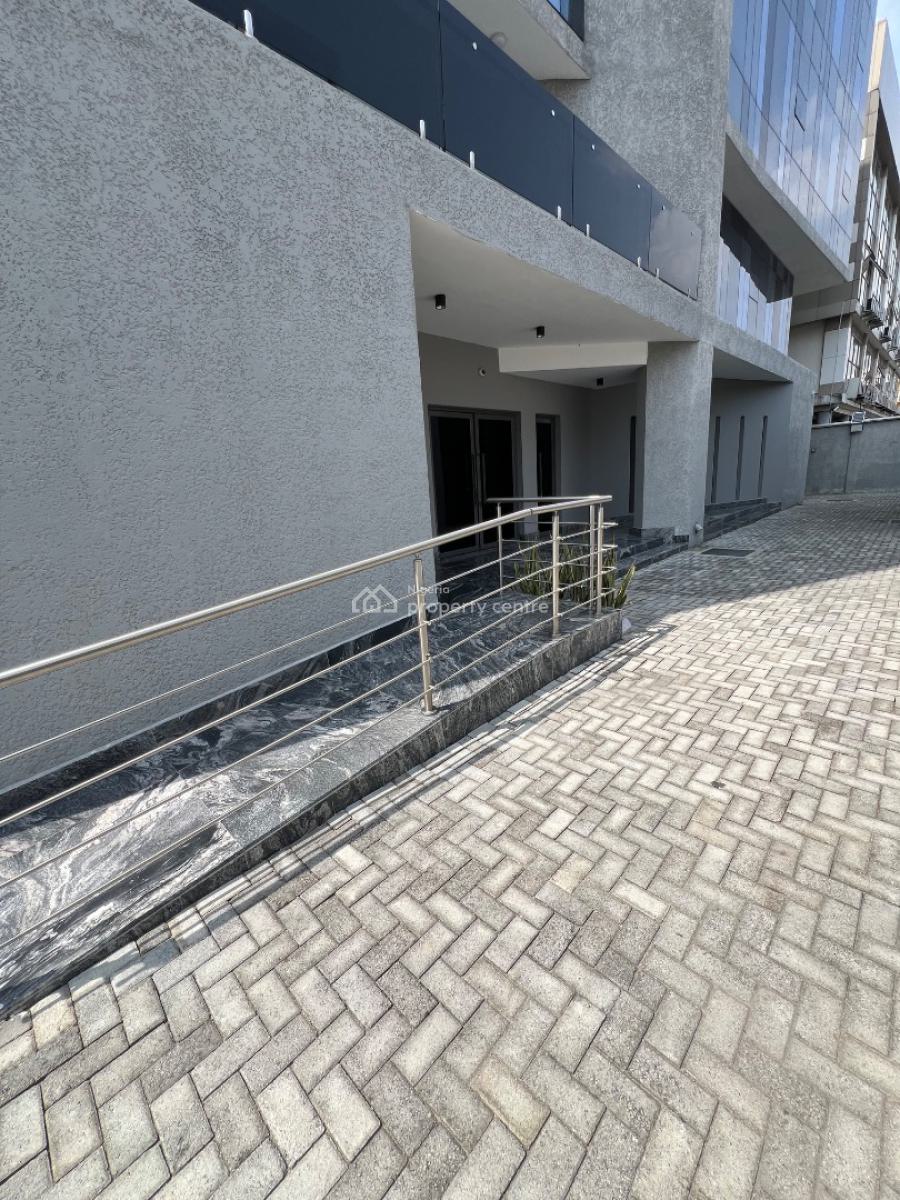 Rooftop Open Plan Office,  Also Suitable for Restaurant, Bar, Events, Lekki Phase 1, Lekki, Lagos, Office Space for Rent