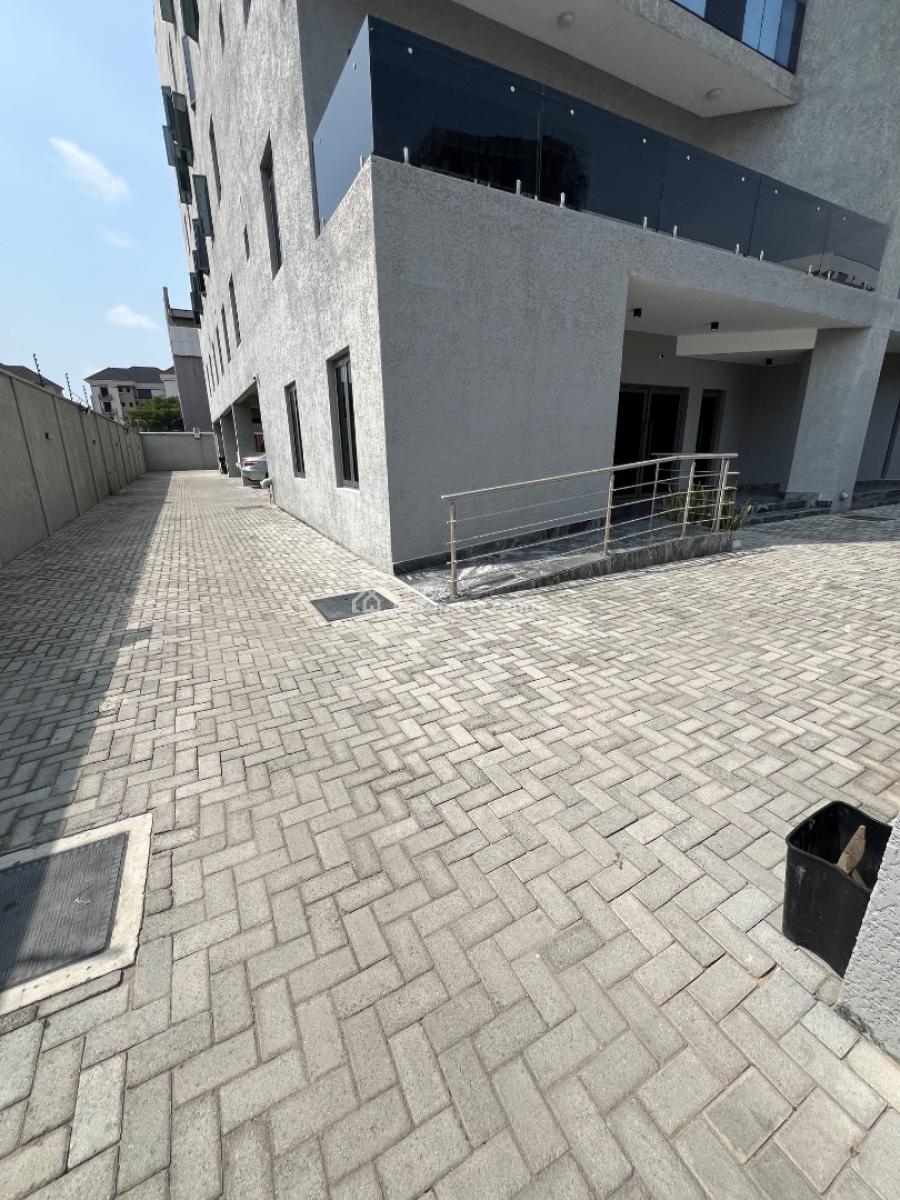 Rooftop Open Plan Office,  Also Suitable for Restaurant, Bar, Events, Lekki Phase 1, Lekki, Lagos, Office Space for Rent