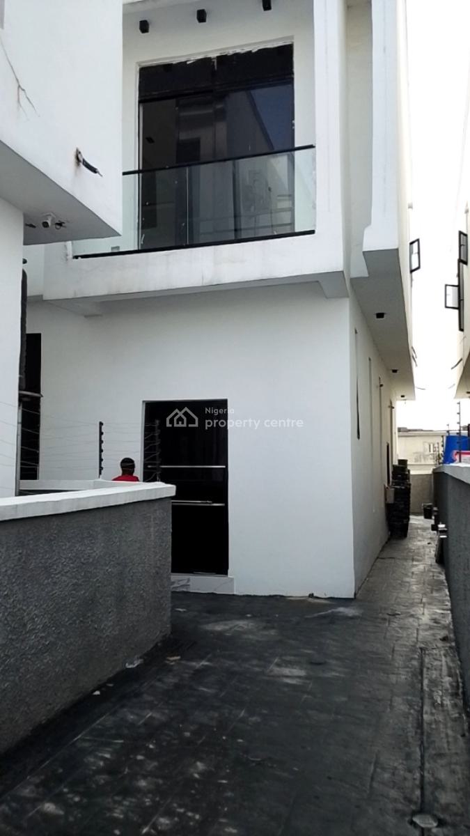 4 Bedroom Semi Detached Deplex, Orchid Road, Lekki, Lagos, Semi-detached Duplex for Sale