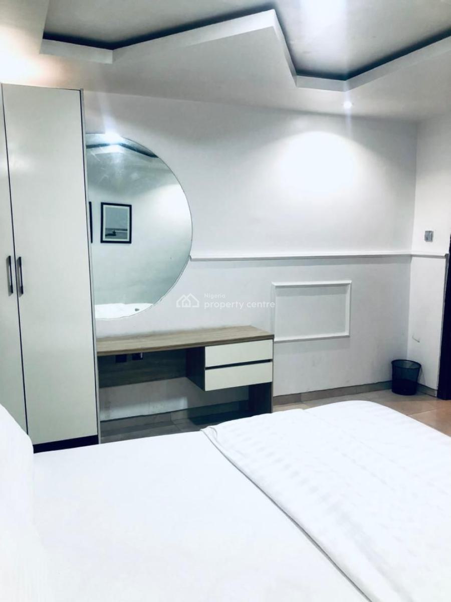 Beautiful 3 Bedroom Apartment, Yaba, Lagos, Mini Flat (room and Parlour) Short Let