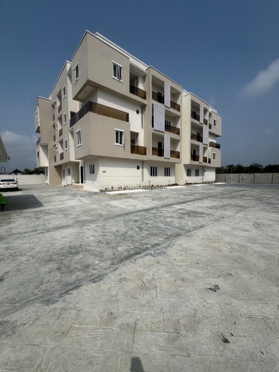 1 Bedroom Furnished Pent House, Mobile Road, Ilaje, Ajah, Lagos, Flat / Apartment for Rent