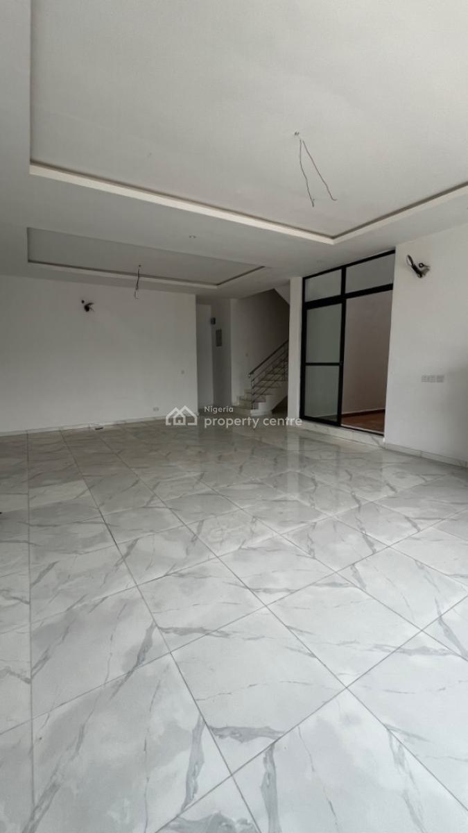 Lovely and Spacious 4-bedroom Terraced Duplex Plus Bq, Admiralty, Lekki Phase 1, Lekki, Lagos, Terraced Duplex for Rent