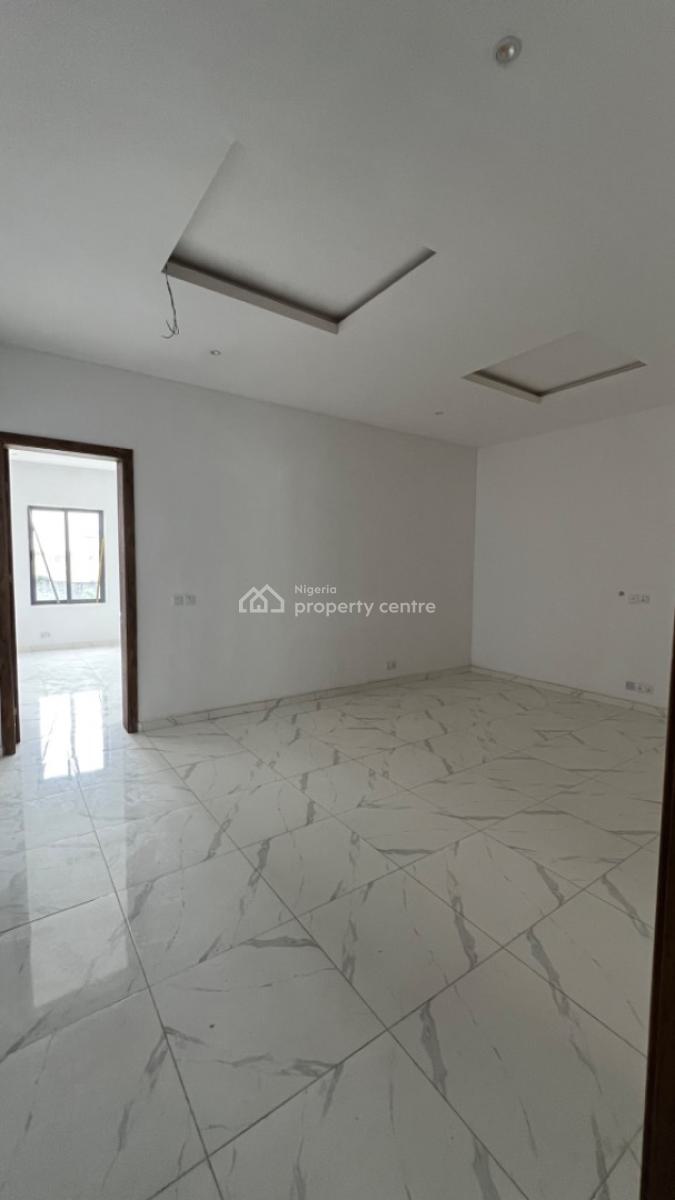 Lovely and Spacious 4-bedroom Terraced Duplex Plus Bq, Admiralty, Lekki Phase 1, Lekki, Lagos, Terraced Duplex for Rent