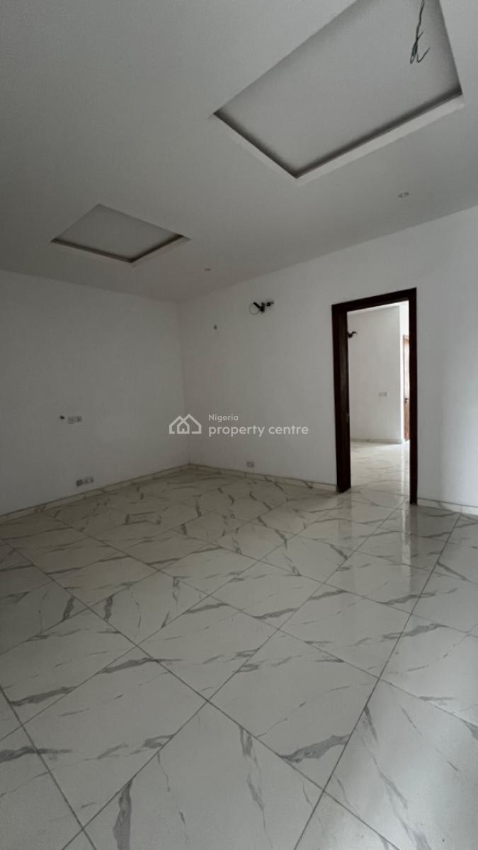 Lovely and Spacious 4-bedroom Terraced Duplex Plus Bq, Admiralty, Lekki Phase 1, Lekki, Lagos, Terraced Duplex for Rent