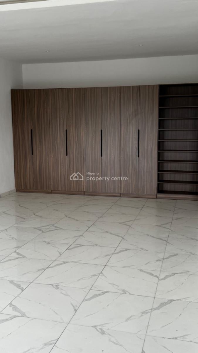 Lovely and Spacious 4-bedroom Terraced Duplex Plus Bq, Admiralty, Lekki Phase 1, Lekki, Lagos, Terraced Duplex for Rent