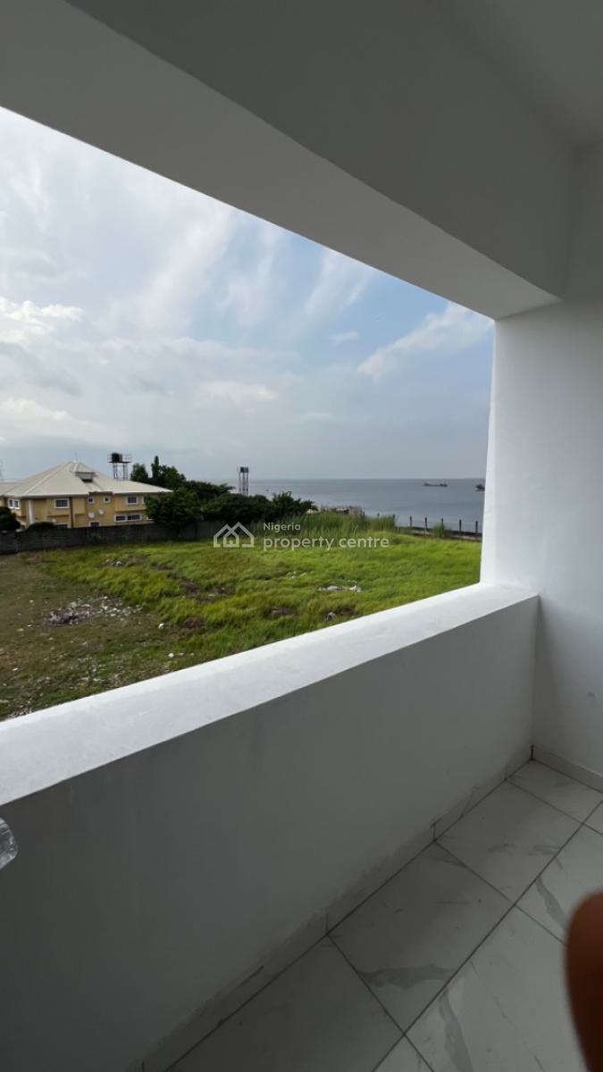 Lovely and Spacious 4-bedroom Terraced Duplex Plus Bq, Admiralty, Lekki Phase 1, Lekki, Lagos, Terraced Duplex for Rent