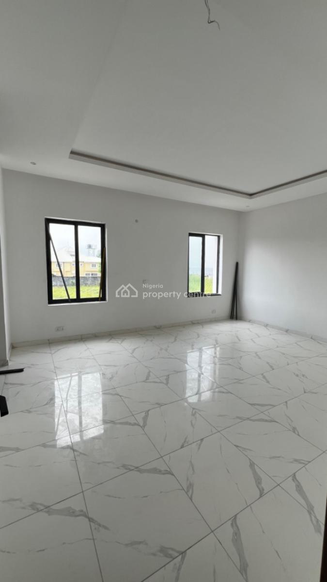 Lovely and Spacious 4-bedroom Terraced Duplex Plus Bq, Admiralty, Lekki Phase 1, Lekki, Lagos, Terraced Duplex for Rent