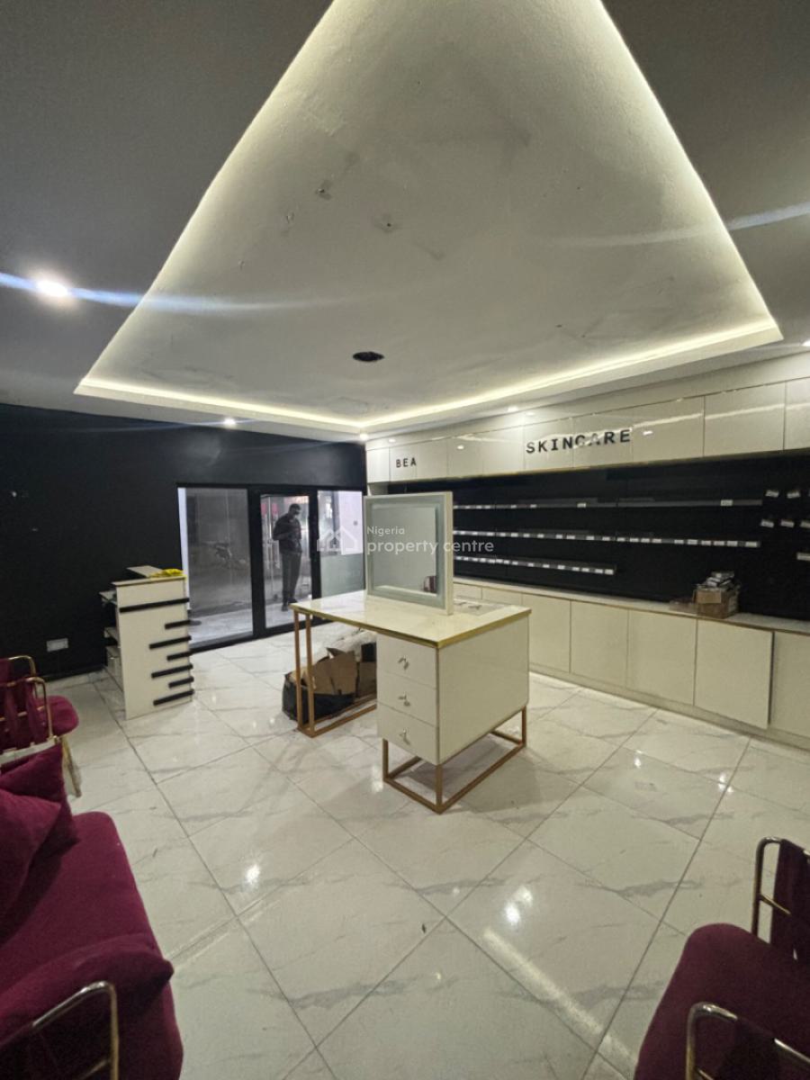 25sqm Space Available and Others, Lekki Phase 1, Lekki, Lagos, Plaza / Complex / Mall for Rent
