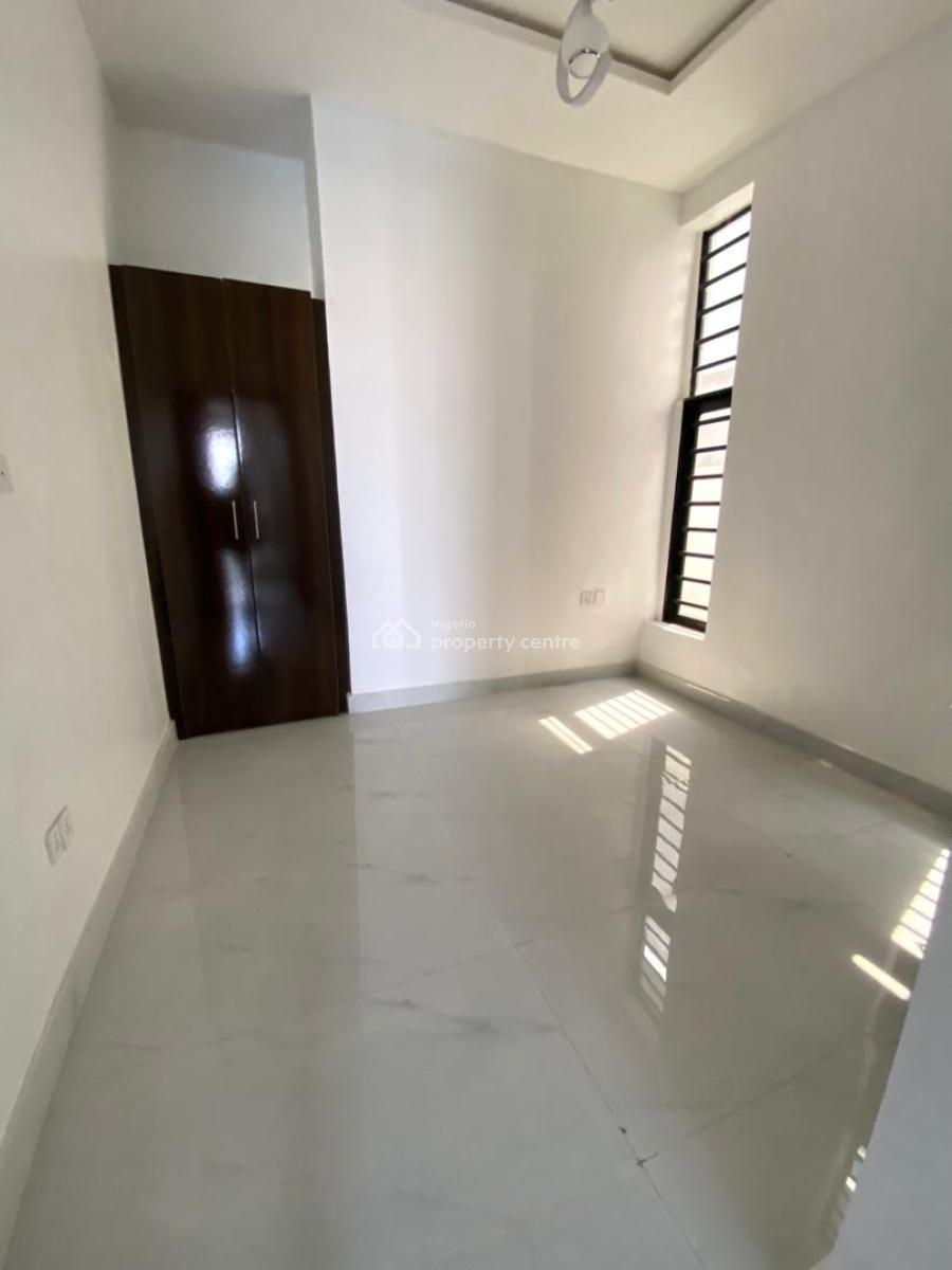 Exquisite 4 Bedroom Semi-detached Duplex with Bq, Chevron, Lekki Phase 2, Lekki, Lagos, Semi-detached Duplex for Rent