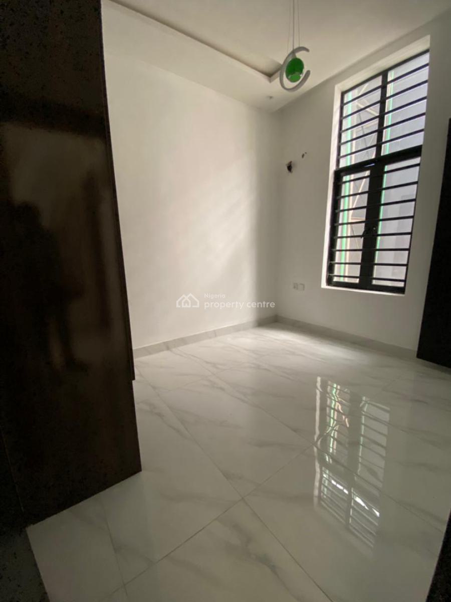 Exquisite 4 Bedroom Semi-detached Duplex with Bq, Chevron, Lekki Phase 2, Lekki, Lagos, Semi-detached Duplex for Rent