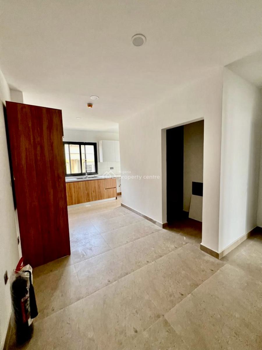 Exquisite 4 Bedroom Apartment with Pool, Gym and Elevator, Ikoyi, Lagos, Flat / Apartment for Sale