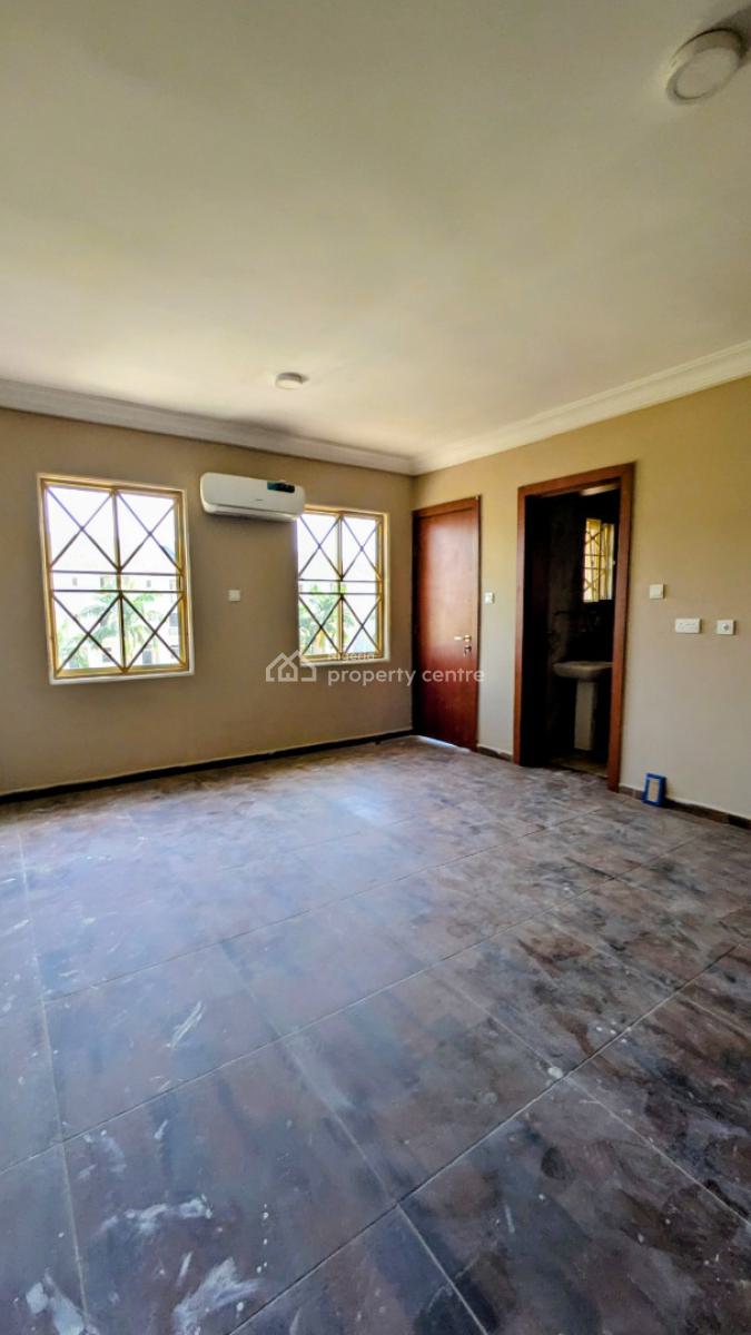 Clean 4 Bedroom Terrace Duplex with Bq, American International School, Durumi, Abuja, Terraced Duplex for Sale