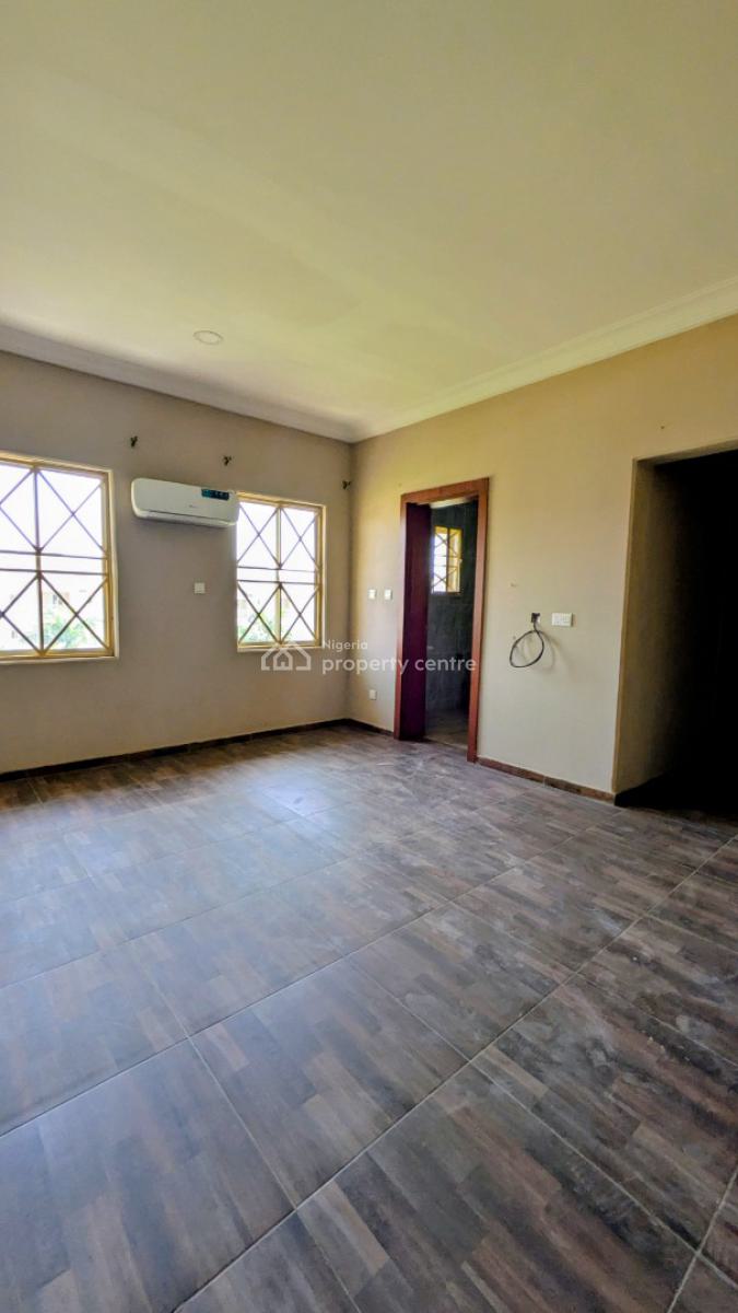 Clean 4 Bedroom Terrace Duplex with Bq, American International School, Durumi, Abuja, Terraced Duplex for Sale