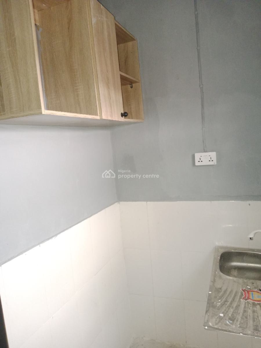 Pay and Pack in Clean Mini Flat, Haruna Off College Road, Ogba, Ikeja, Lagos, Mini Flat (room and Parlour) for Rent