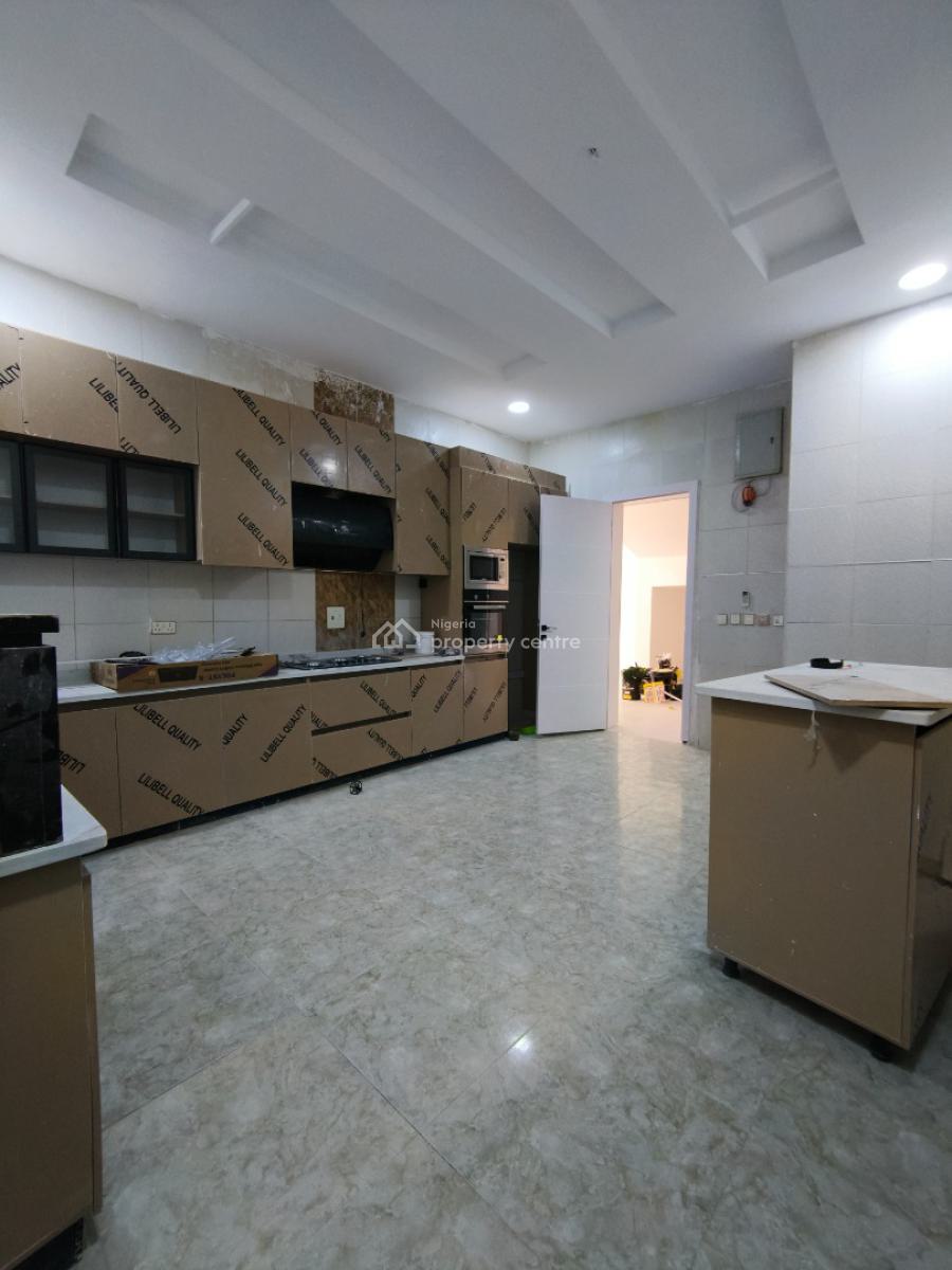 Well Renovated Beautiful 5 Bedroom Detached Plus Bq, Chevron, Lekki, Lagos, Detached Duplex for Rent