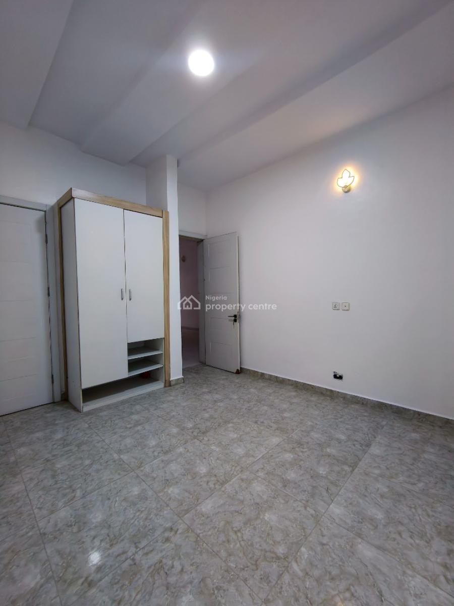 Well Renovated Beautiful 5 Bedroom Detached Plus Bq, Chevron, Lekki, Lagos, Detached Duplex for Rent