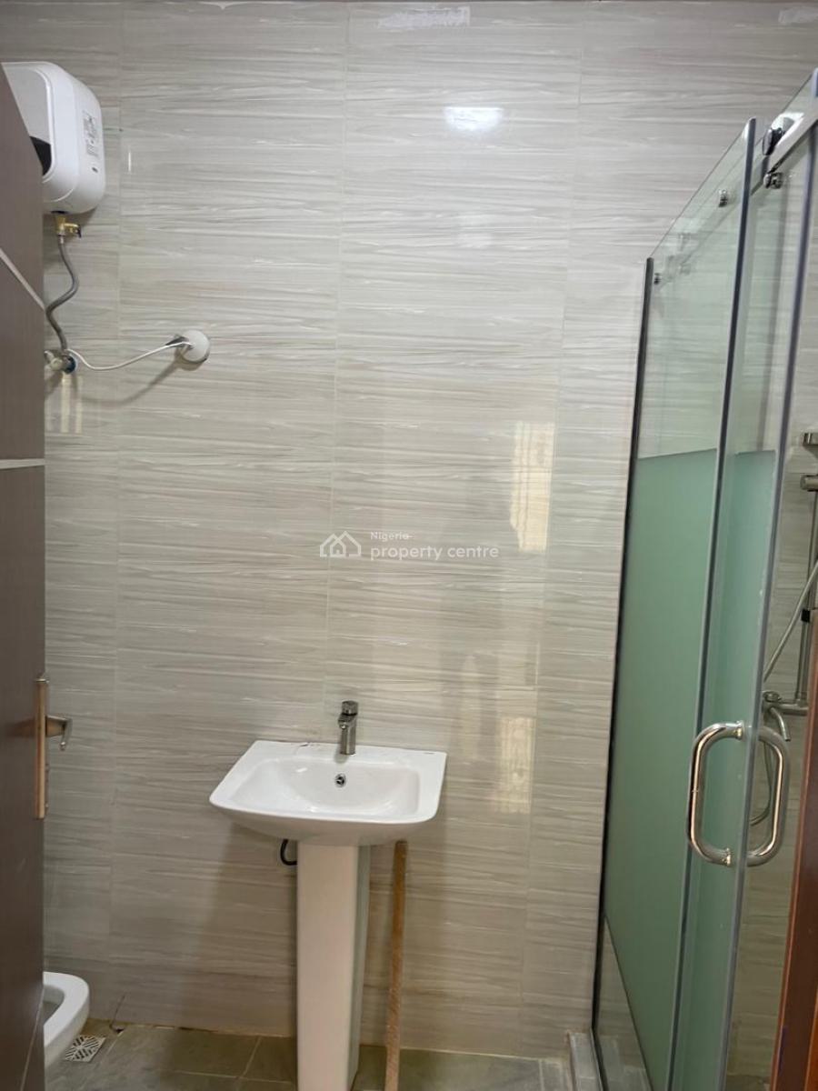 Luxury Newly Finished 3 Bedrooms, Chevron, Lekki Expressway, Lekki, Lagos, House for Rent