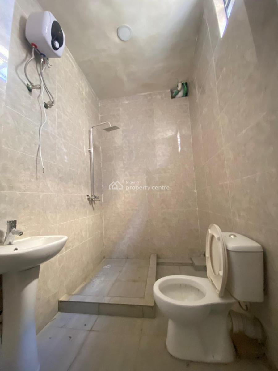 Nicely Built 2 Bedroom Apartment with Pool, Gym & Kids Play Area., Ologolo, Lekki, Lagos, Flat / Apartment for Sale