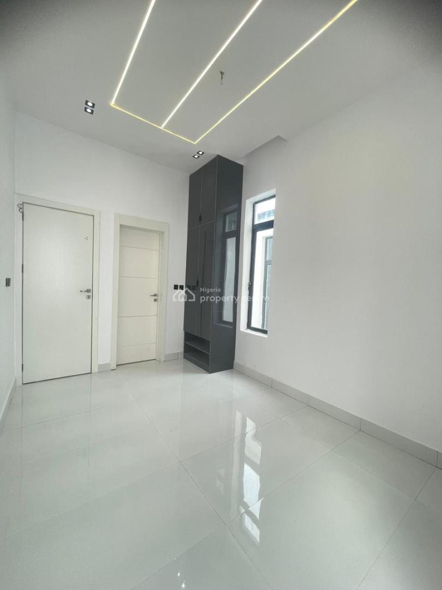 a Well Built 5 Bedroom Fully Detached Duplex with Bq & Pool., Ajah, Lagos, Detached Duplex for Sale