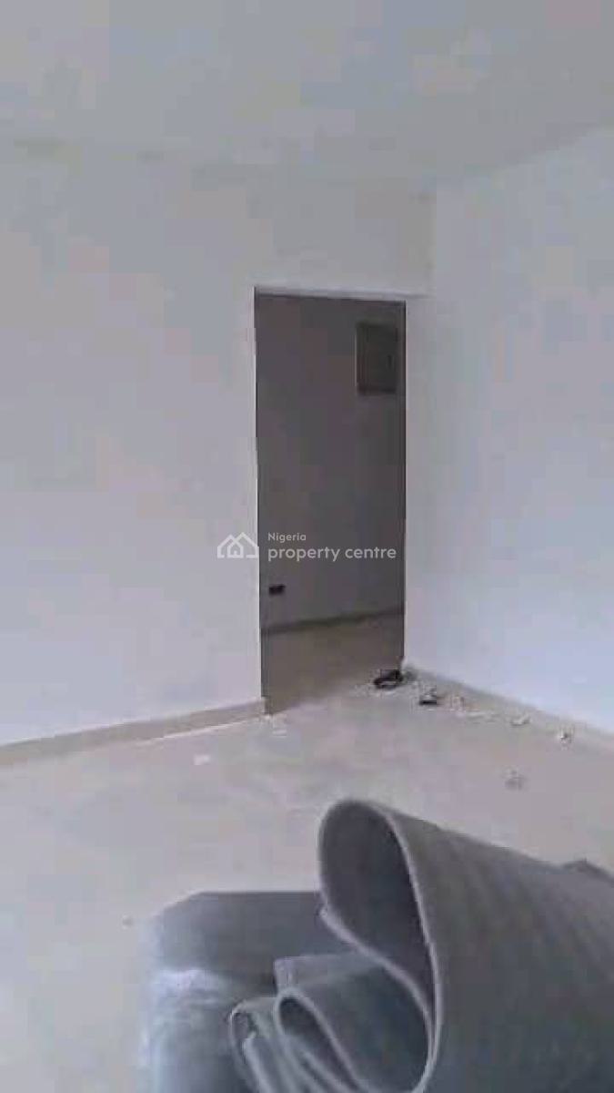 Tastefully Finished Spacious Standard Built 3 Bedroom Apartment., Jahi, Abuja, House for Rent