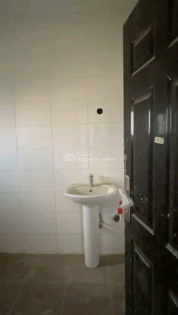 Tastefully 4 Bedroom Terrace Triplex Duplex with a Bq, Jahi, Abuja, Terraced Duplex for Sale