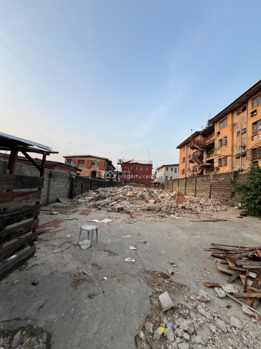 Capital Yielding Investment You Wouldnt Want to Miss, Akoka, Yaba, Lagos, Self Contain (single Rooms) for Sale