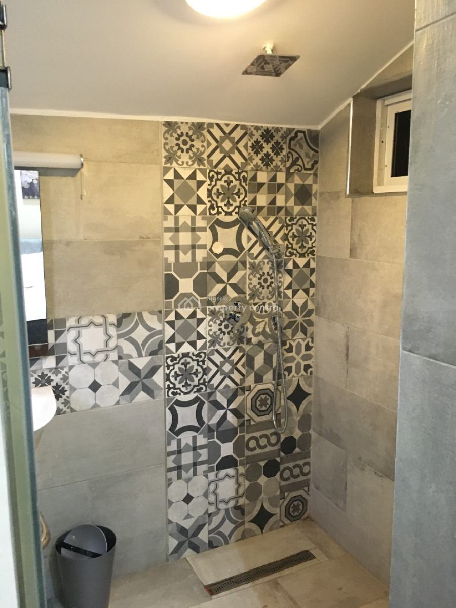 Fully Furnished 3 Bedrooms Penthouse, Behind Shonibare Estate, Maryland, Lagos, Flat / Apartment Short Let