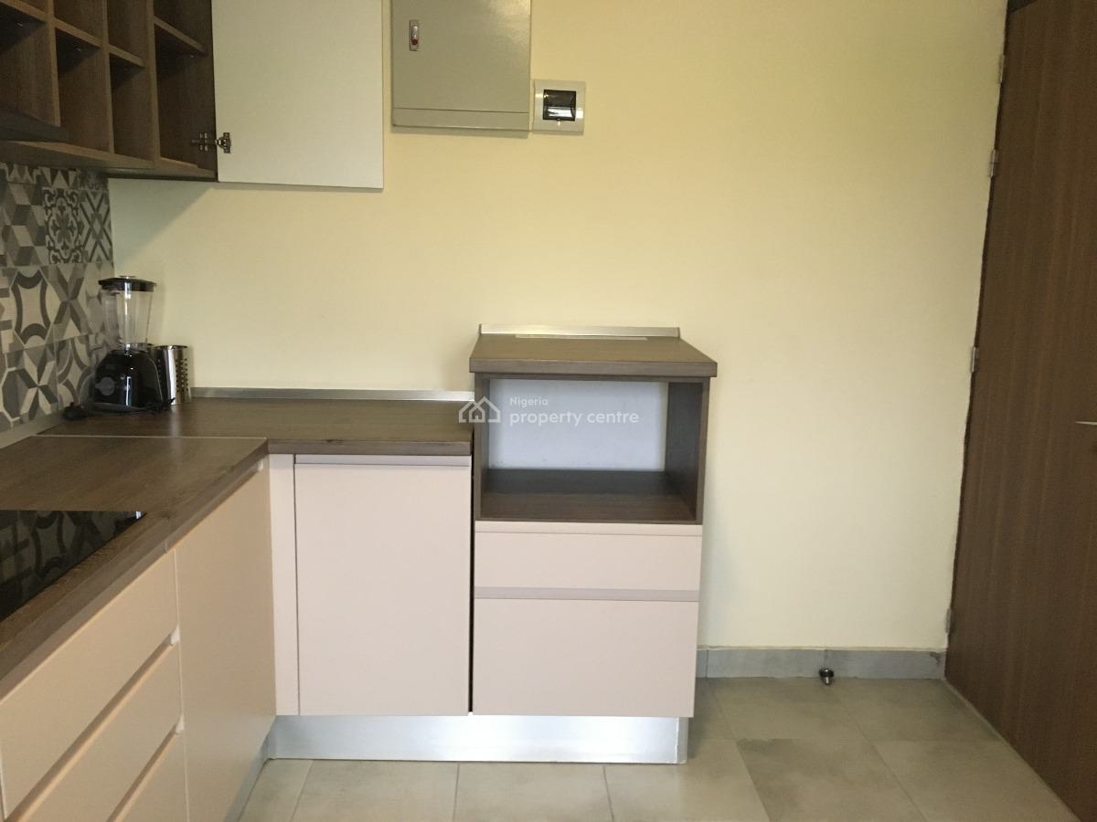 Fully Furnished 3 Bedrooms Penthouse, Behind Shonibare Estate, Maryland, Lagos, Flat / Apartment Short Let