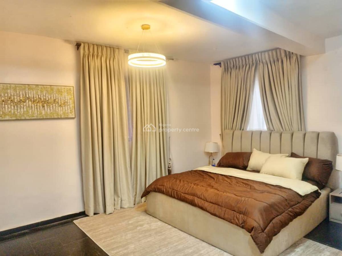 Tastefully Furnished 3 Bedroom Flat Located Inside a Serene Secured Ne, Ikeja Gra, Ikeja, Lagos, Flat / Apartment for Rent