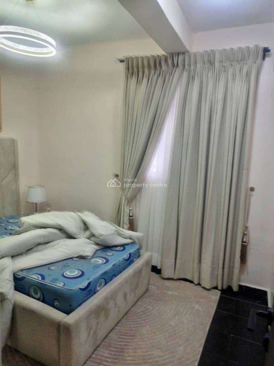 Tastefully Furnished 3 Bedroom Flat Located Inside a Serene Secured Ne, Ikeja Gra, Ikeja, Lagos, Flat / Apartment for Rent
