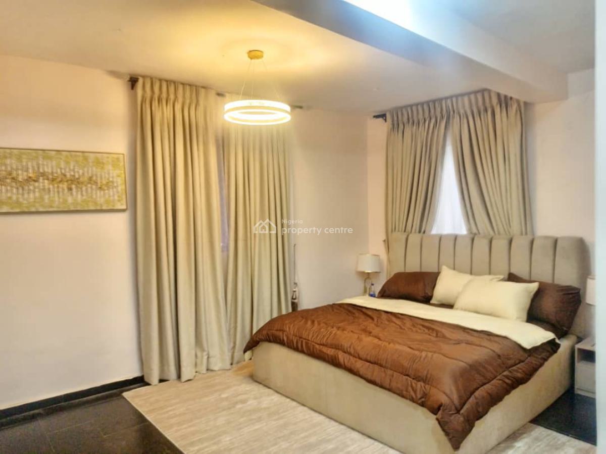 Tastefully Furnished 3 Bedroom Flat Located Inside a Serene Secured Ne, Ikeja Gra, Ikeja, Lagos, Flat / Apartment for Rent