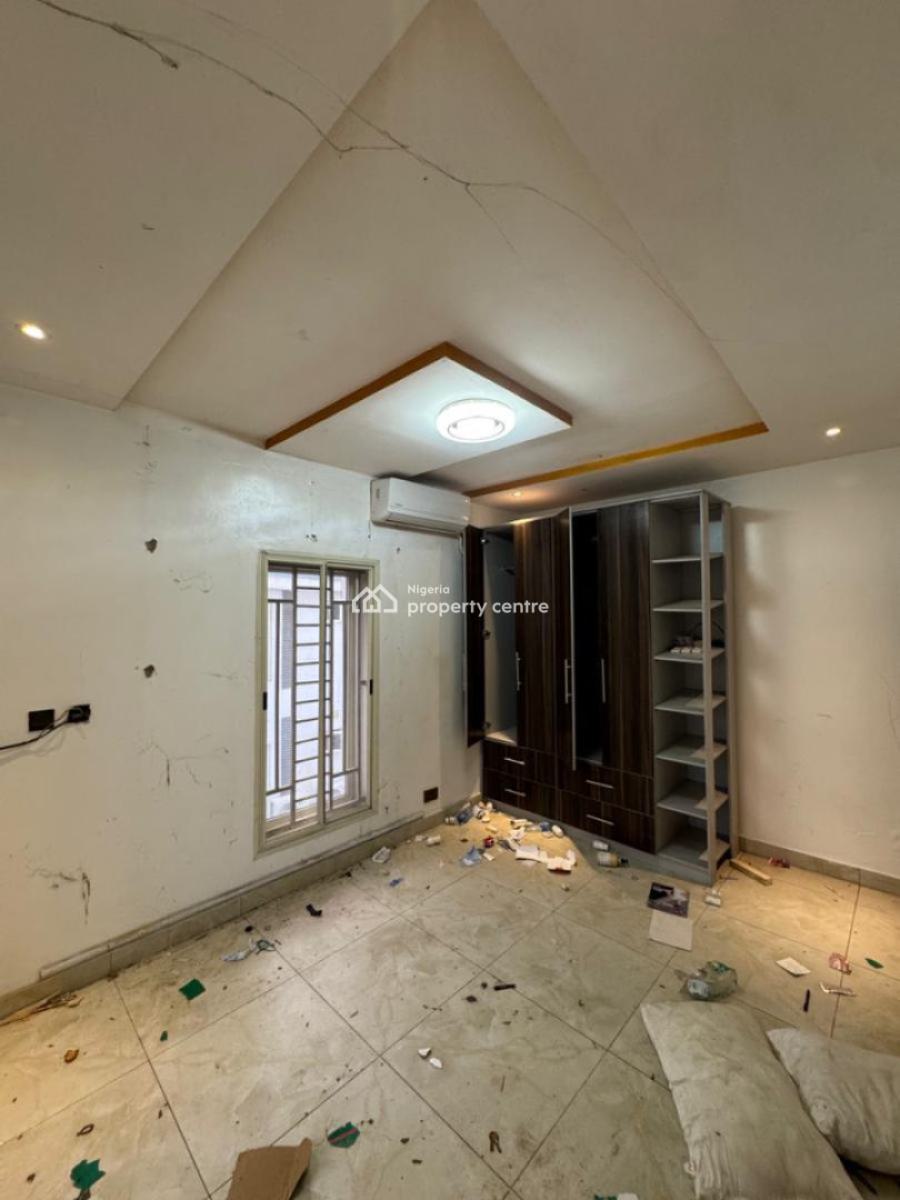 Luxury 2 Bedroom Apartment, Lekki Phase 1, Lekki, Lagos, Flat / Apartment for Rent