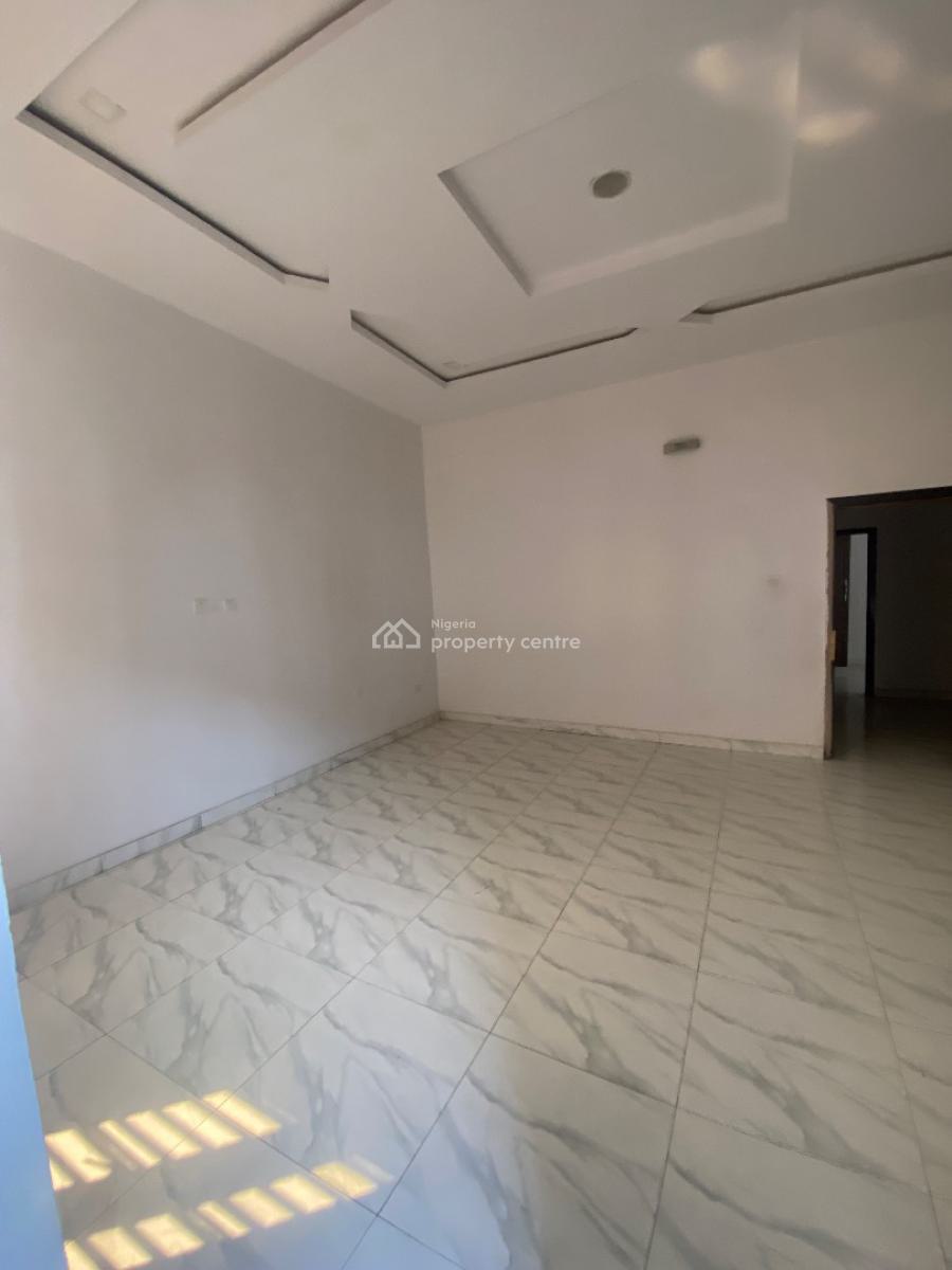 Spacious Neat and Well Maintained 4 Bedroom Terraced, Ikota, Lekki, Lagos, Terraced Duplex for Rent