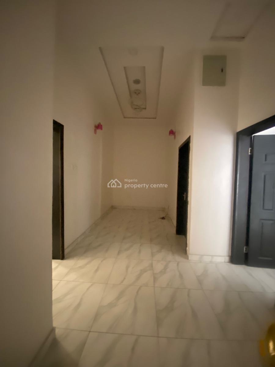 Spacious Neat and Well Maintained 4 Bedroom Terraced, Ikota, Lekki, Lagos, Terraced Duplex for Rent