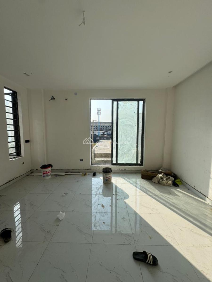 Exquisitely Detailed 2 Bedroom Luxury Styled Apartments with Swimming, Lekki Phase 1, Lekki, Lagos, Flat / Apartment for Sale