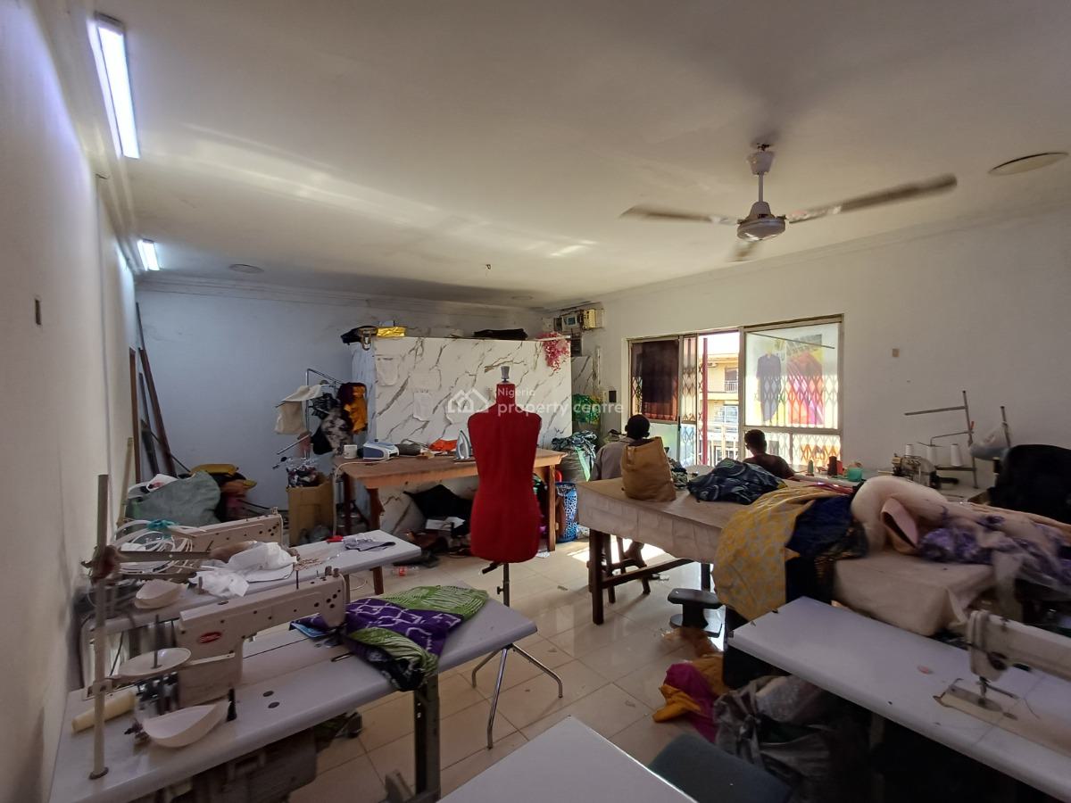 50sqm Office / Shop Space on The Second Floor, Wuse 2, Abuja, Shop for Rent